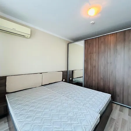 Apartman Sunny Plaza 54 Two Bedroom *